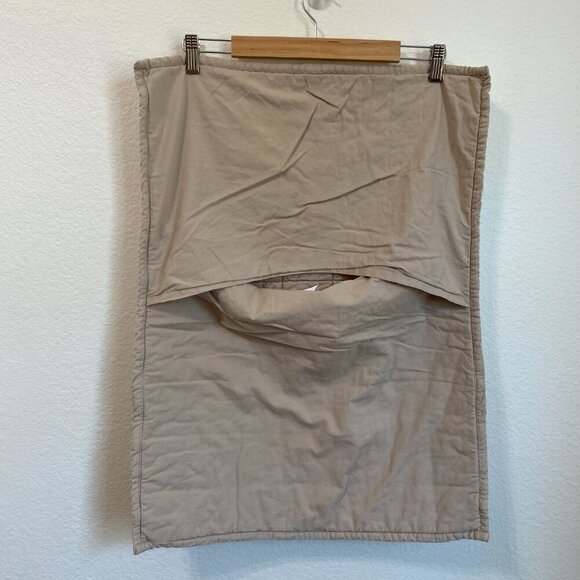 Crate & Barrel Set of 2 Mellow Standard Shams in "Cashmere" Color - Picture 2 of 5